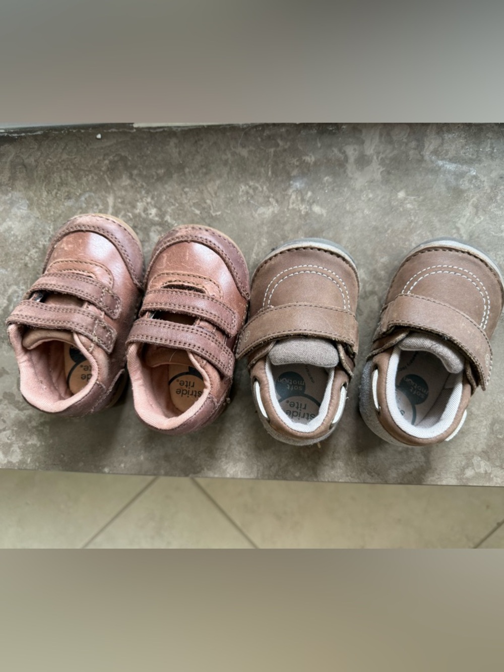 2 pair Stride Rite size 4